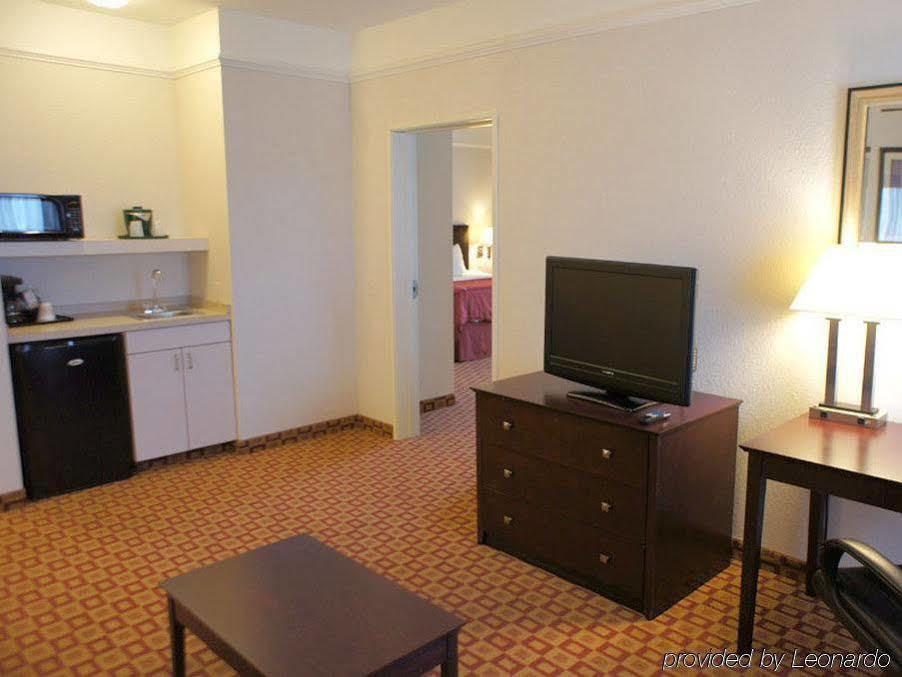 La Quinta By Wyndham Mansfield Tx Hotel Buitenkant foto